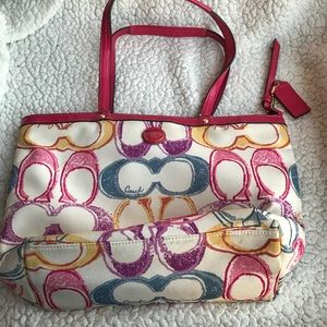 Authentic Coach shoulder bag